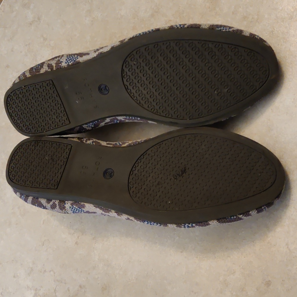 Grey leopard print Rothys - Picture 2 of 5